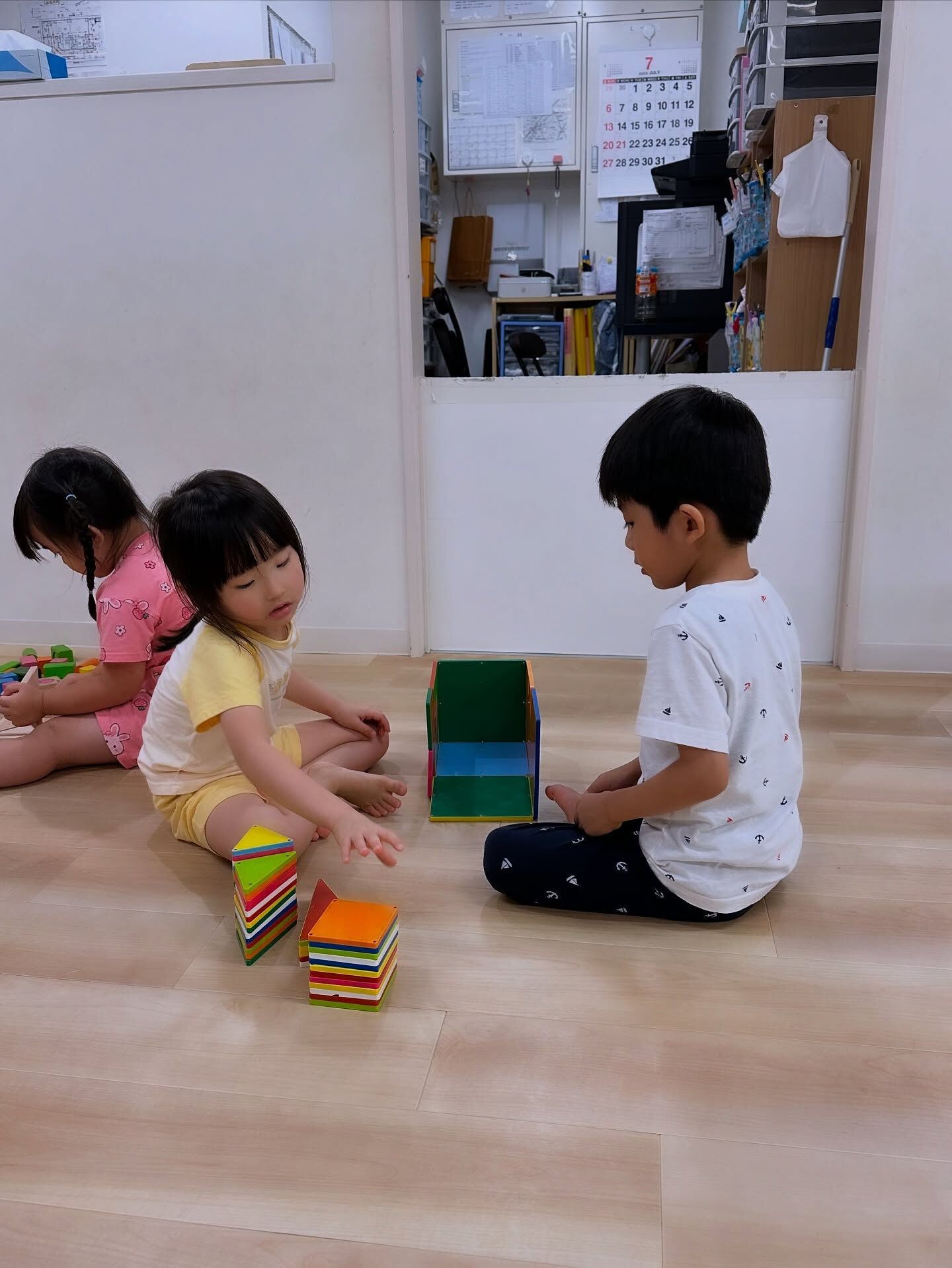 【神戸三ノ宮の24時間保育所ネバーランド】★7月29日夜部★